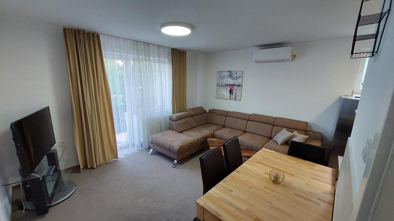 Mb Apartmani SJJ Exteriör bild